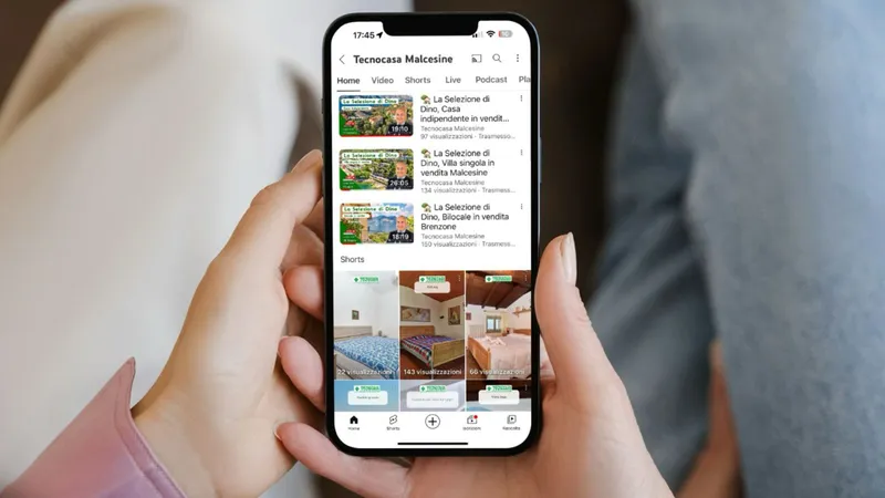 Annunci immobiliari di Tecnocasa Malcesine sullo smartphone